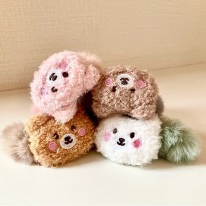 Adorable Set of 4 Faux Fur Scrunchies with Stuffed Teddy Bear Heads. NEW!